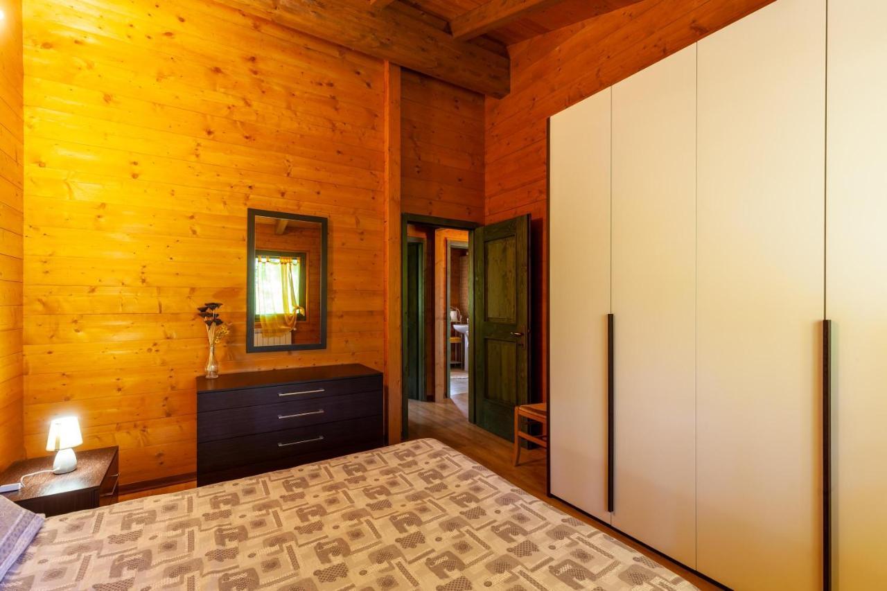Villaggio Anemone - Chalet Mirtillo Capanne di Sillano المظهر الخارجي الصورة